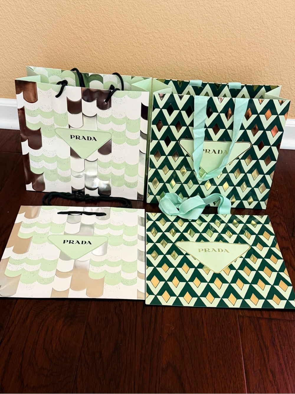 Prada Paper Gift Bag x 4pcs Medium (10.5” x 10” x 4.5”) - Picture 2 of 10